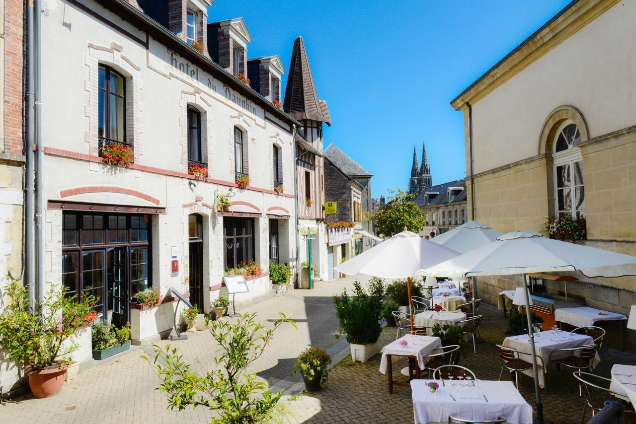 Logis Hotel Et Restaurant Du Dauphin ซี ภายนอก รูปภาพ