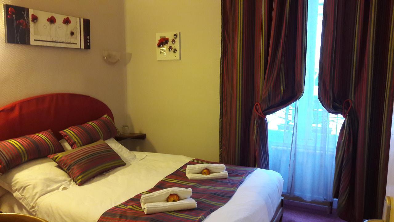 Logis Hotel Et Restaurant Du Dauphin ซี ภายนอก รูปภาพ